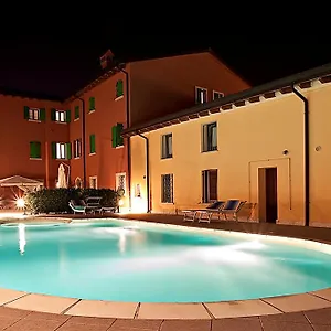 Corte Castelletto Italia